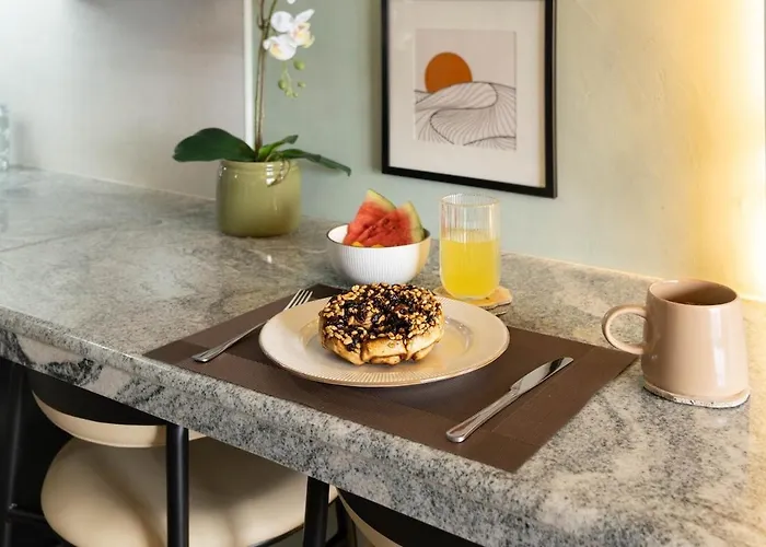 Apartment Stylish In Jtower Residences Behind Sm Jmall *