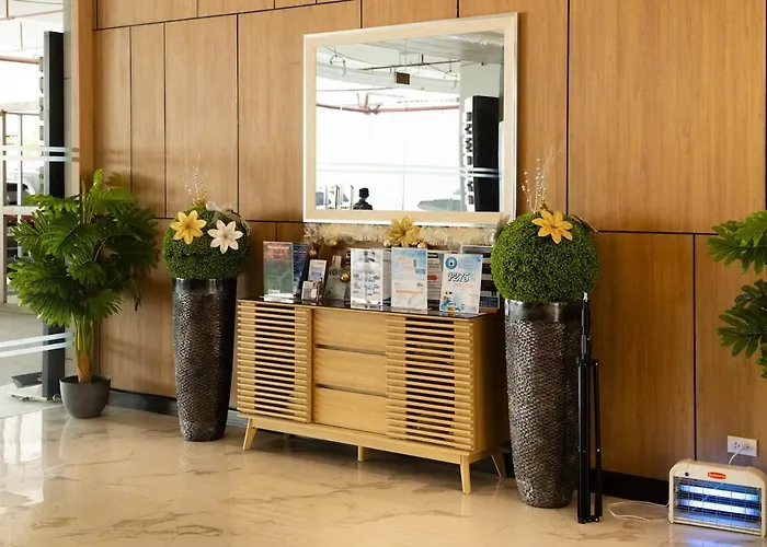 Apartment Stylish In Jtower Residences Behind Sm Jmall *