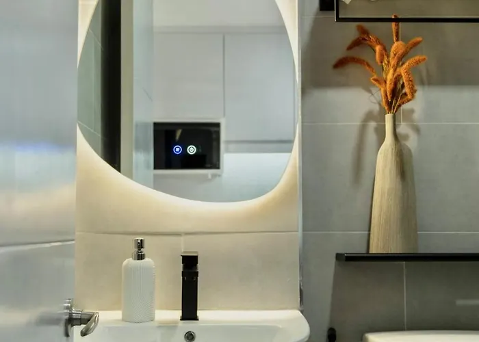 Apartment Stylish In Jtower Residences Behind Sm Jmall *