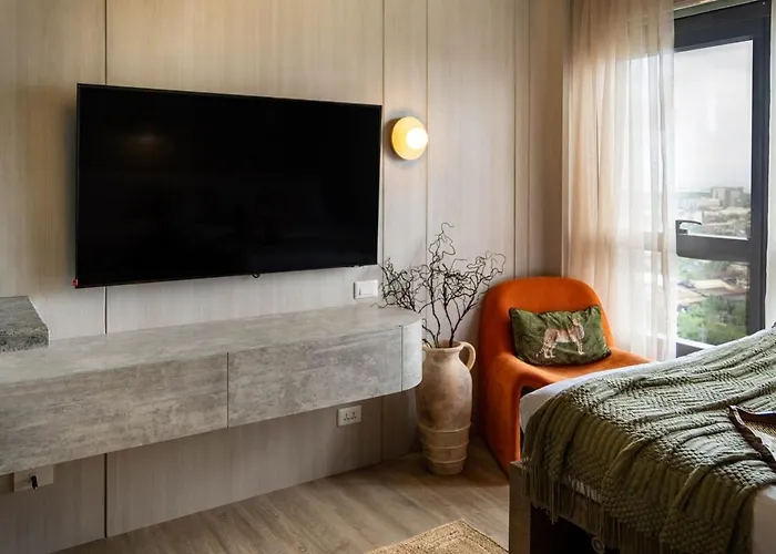 Stylish In Jtower Residences Behind Sm Jmall *