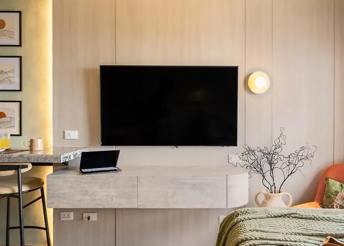 Stylish In Jtower Residences Behind Sm Jmall *